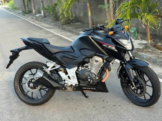 Vendo CB Twister 300