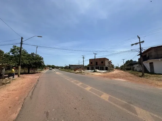 Sitio Panaquatira - Área de 5.865,53m² - Com casa sede - Piscina