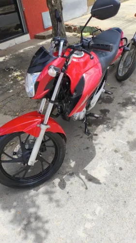 Vende-se uma fan 160