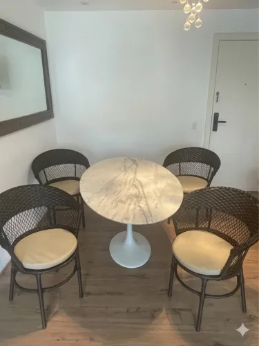 Conjunto 4 Cadeiras de Vime e Alumínio - Perfeitas para Varanda/Jardim | Oportunidade!
