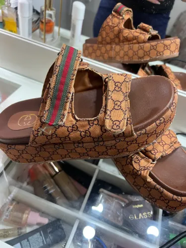 Sandália imitação GUCCI - n37/38