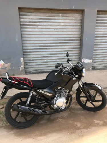 Vendo ou troco por carro