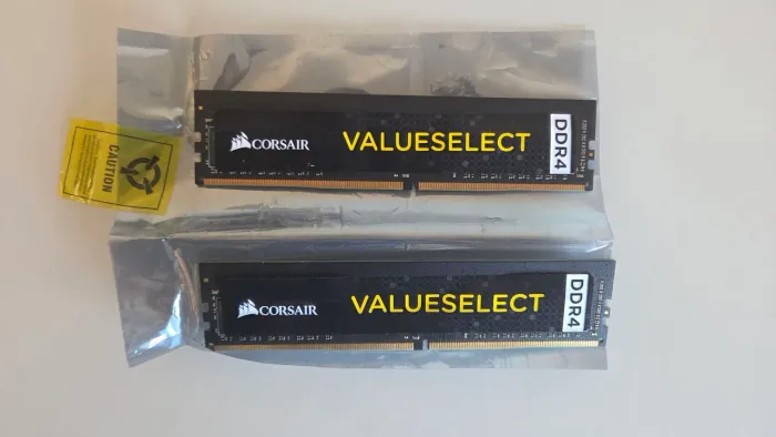 Memória DDR4 CORSAIR 8GB