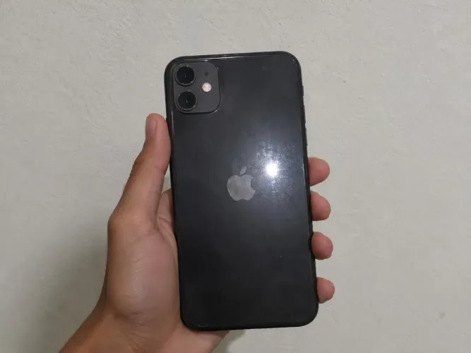 iPhone 11