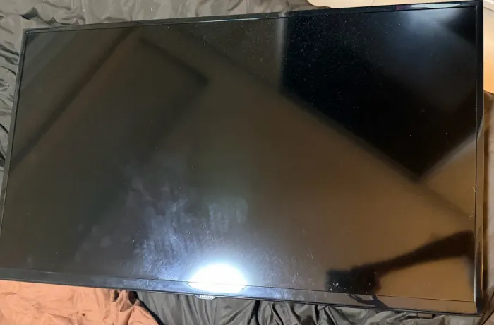 TV 40? SAMSUNG COM SUPORTE PAREDE GIRATÓRIO