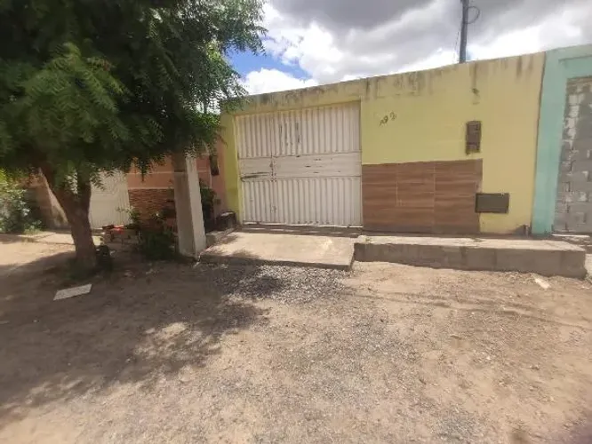 Imóvel com ótimo custo Casa no Bairro da Boiadeira, Iacu - BA, Nº 192, 1 quarto, 1 vaga,