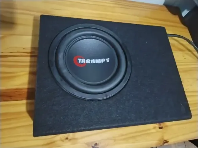 Caixa Subwoofer Slim Taramps 250W RMS