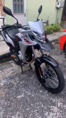 Vendo ou troco , procuro xt 660
