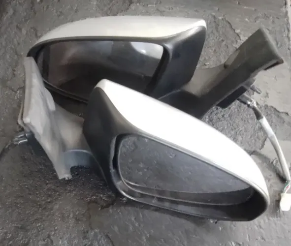 PAR RETROVISOR ELÉTRICO C/SETA YARES.