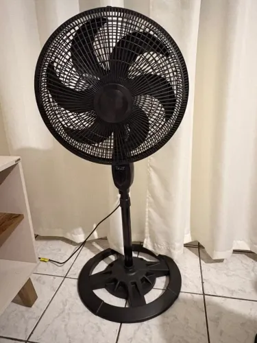 Ventilador 110v - 6 pás pedestal coluna