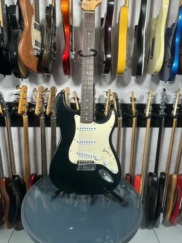 Fender Squier Bullet
