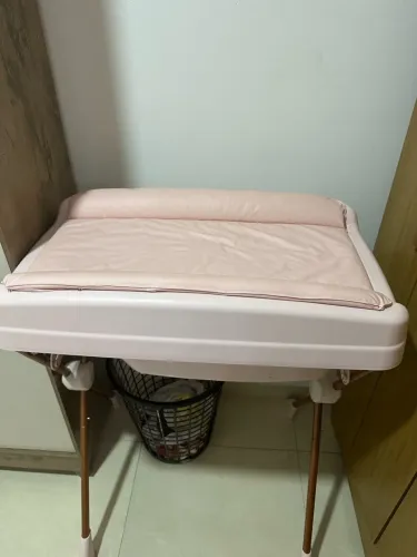 Banheira infantil com trocador