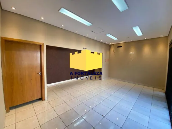Salão para alugar, 223 m² por R$ 5.181,00/mês - Centro - Americana/SP