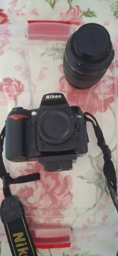 Nikon D-90 +lente 18/105