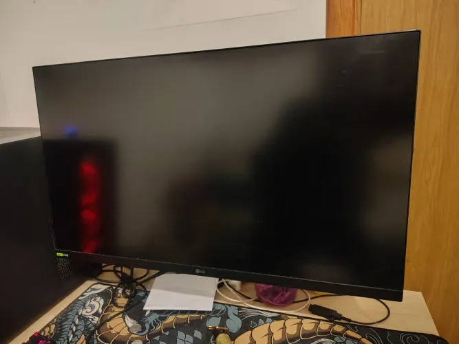 Monitor LG ultra gear 27 Full HD 180hz
