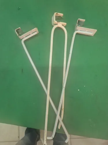Ganchos para Prateleiras