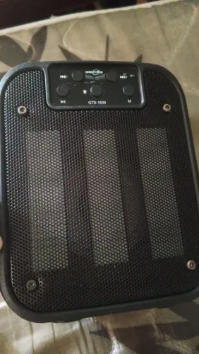Vendo corneta de sonido con bluetooth 