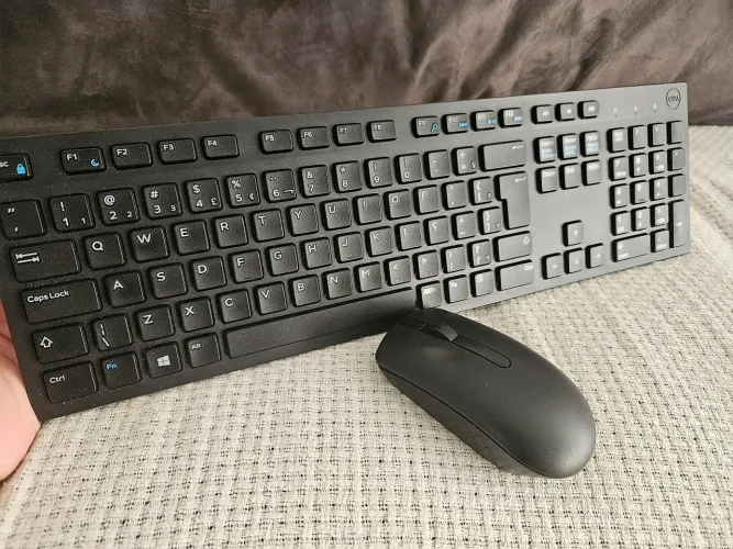 Kit Teclado e Mouse Sem Fio Dell Original (Preto)