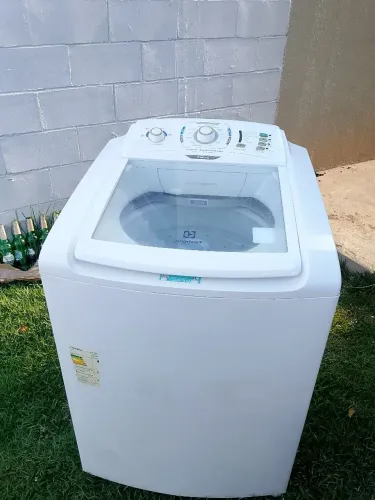 Vendo máquina de lavar Eletrolux 13 kg