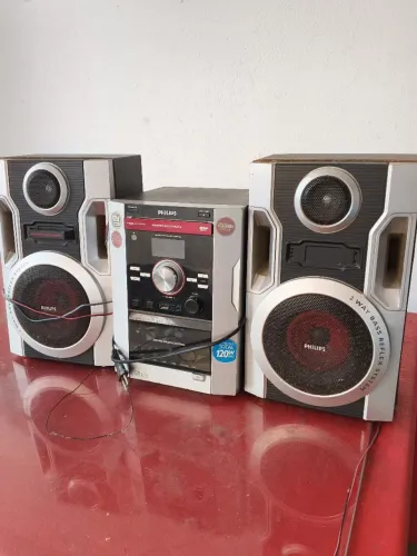 Som Philips
