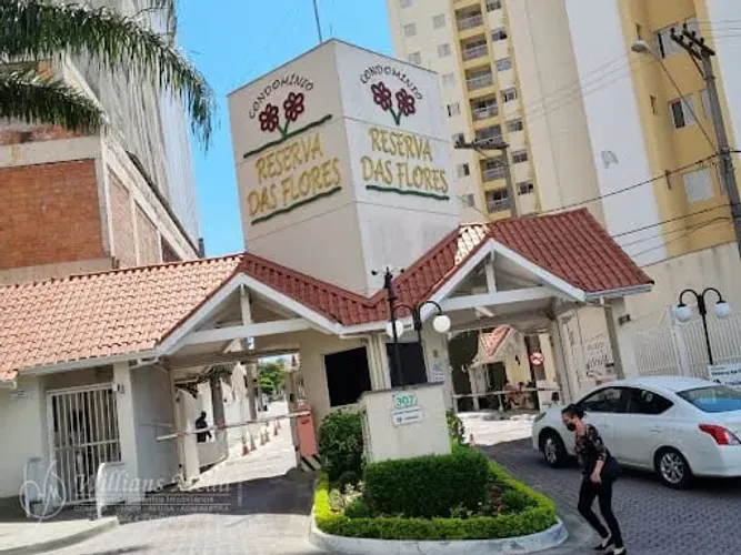 Casa em condomínio com lazer completo e 3 dorms na Ponte Grande