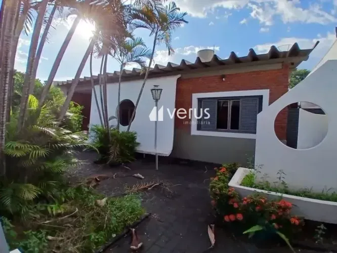 Casa para aluguel, 4 quartos, 2 suítes, 2 vagas, TABAJARAS - Uberlândia/MG