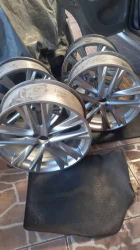 Rodas aro 18,7 polegadas 