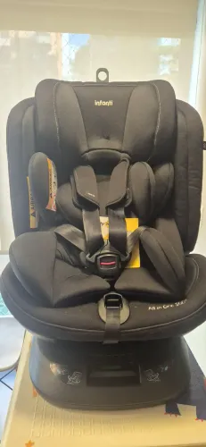 Cadeirinha infanti 1st, 0 a 36kg, com Giro 360° e Isofix, Black Urban