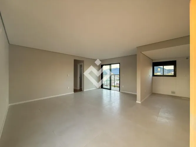 Apartamento 3 Dormitórios a poucos passos do Clube Dores!!!!!
