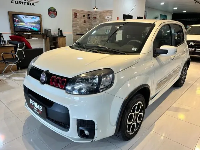 Fiat Uno Sporting 1.4 EVO Fire Flex 8V 4P 2015