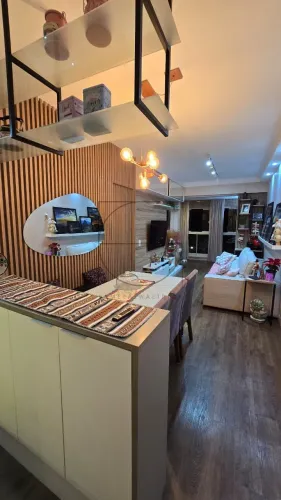 Apartamento à venda em condomínio clube