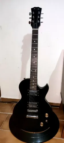 Guitarra Thomaz Teg-330 modificado Les Paul + Tank G