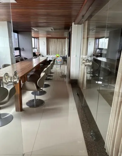 LAGOA NOVA - APARTAMENTO GRANDE, EXCELENTE !