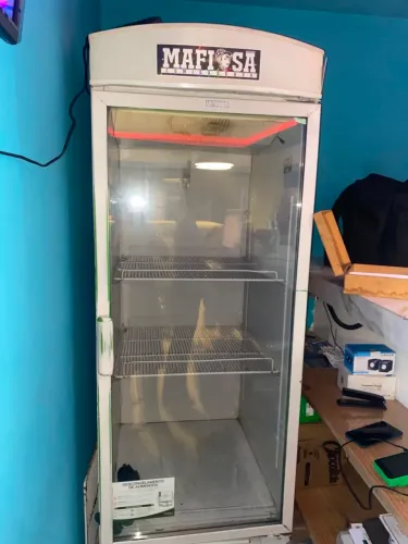 GELADEIRA VISU FRICON