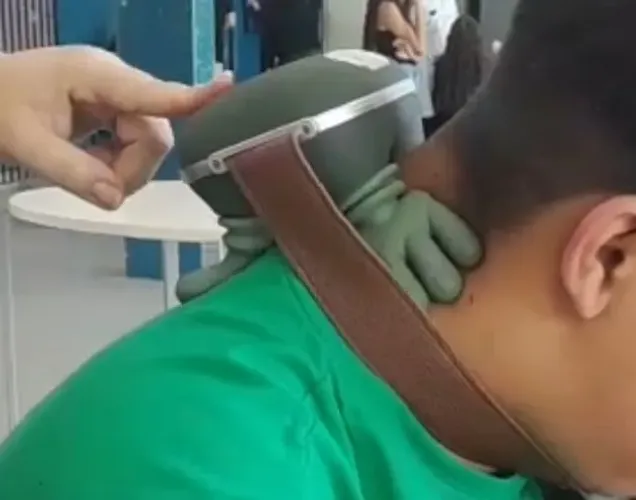 MÃOZINHA MASSAGEADORA