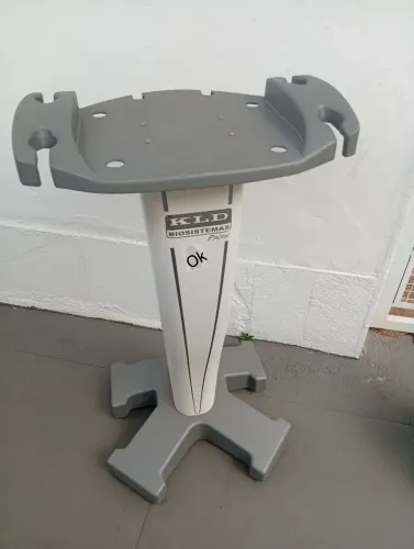 Rack carrinho para aparelhos de estética da linha prime KLD