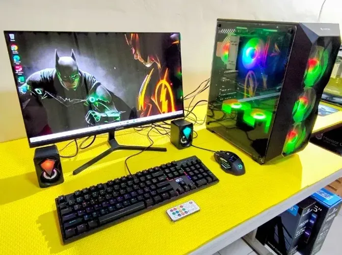 Pc Gamer Core i5-9400F Placa Vídeo RX 5600 16gb Ram Ssd 512 Tela 24