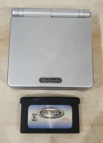 Game Boy Advance Prata