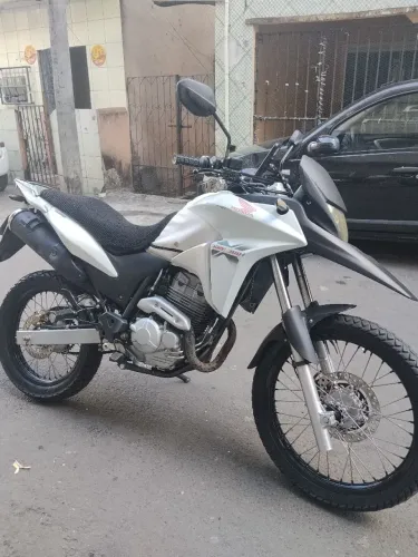 Moto pra vender não faço nem um tipo de jogo apenas estou vendendo *70