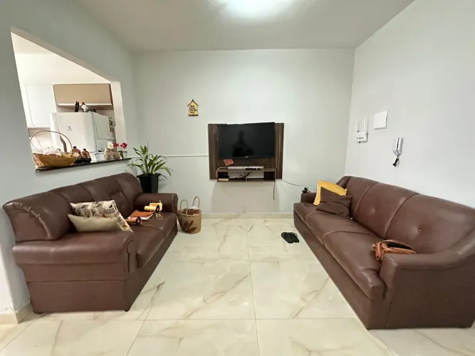 Apartamento à venda no Boqueirão, Praia Grande-SP: 1 quarto, 1 sala, 1 banheiro, 1 vaga de