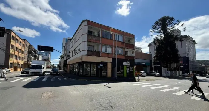 APARTAMENTO no CENTRO com 3 quartos para LOCAÇÃO, 80 m²