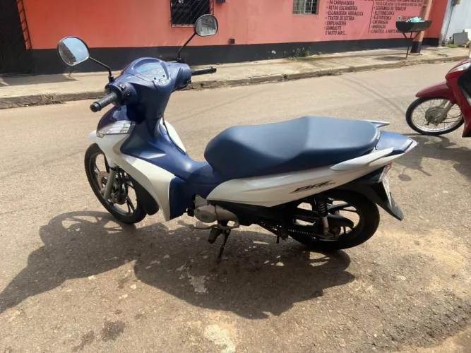 Biz 125 quitado em Dias