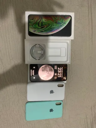 iPhone Xs Max Completo