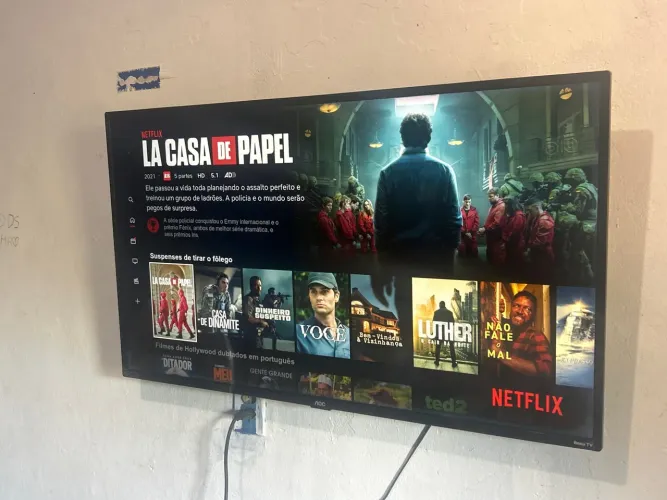 Televisão Aoc 43 polegadas