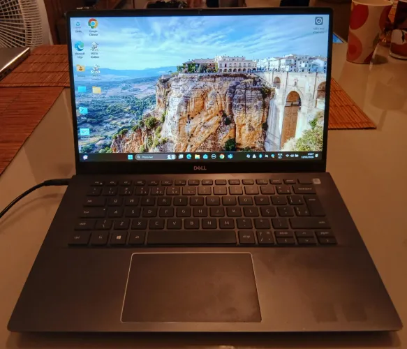 Notebook Dell Inspiron 14 i5 11 geração + 8GB ram + 240 SSD +