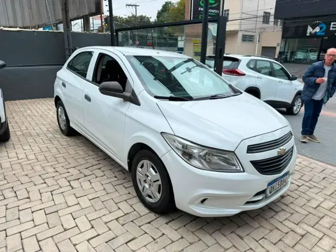 Chevrolet Onix JOY Hatch 1.0 8V Flex Mec. 4P 2018