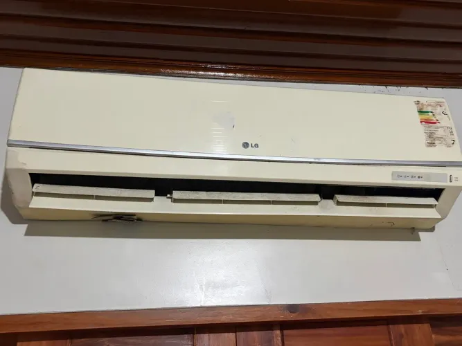 Vendo central de ar LG 9mil BTUS