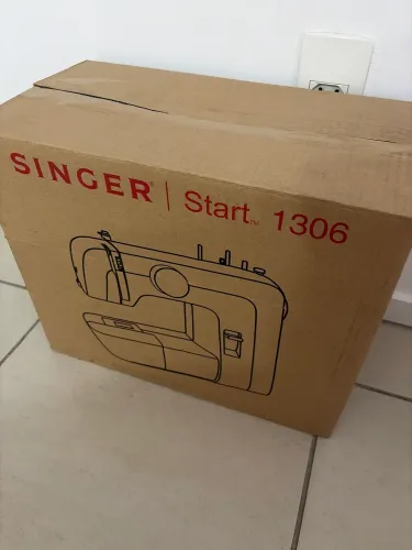 Máquina singer start 1306