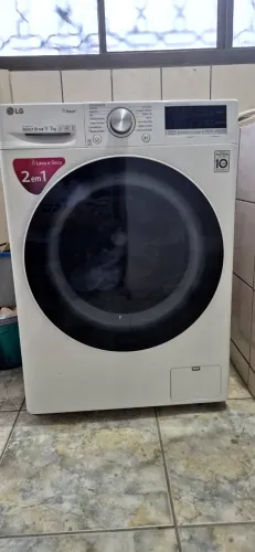 Máquina de Lavar Lava e Seca LG 11kg 220v