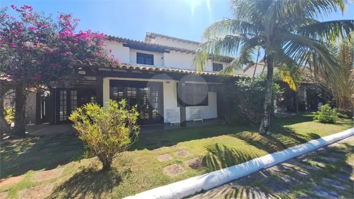 Condomínio com 3 quartos para locação em Praia rasa - RJ